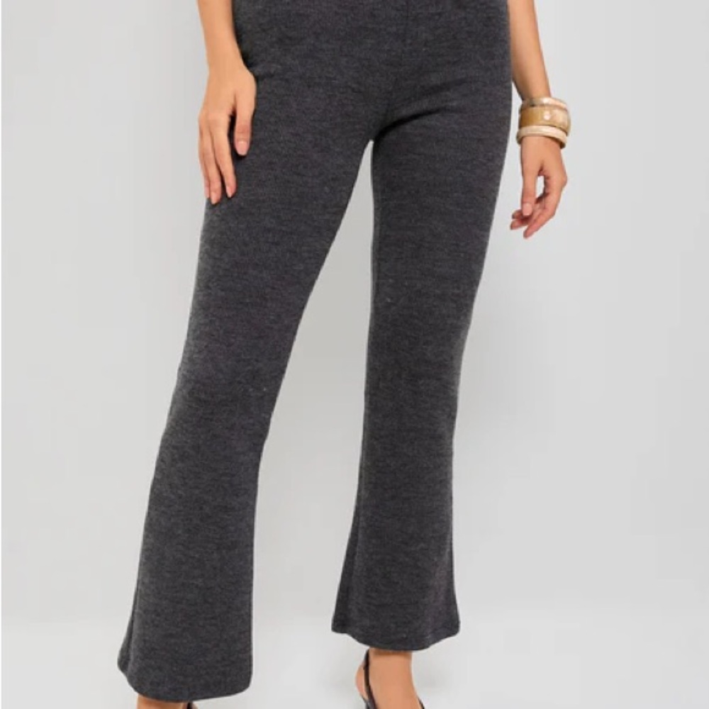 Tuckernuck Charcoal Cropped Pants